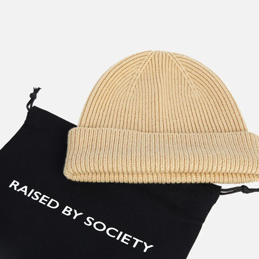 BEIGE SHORT BEANIE