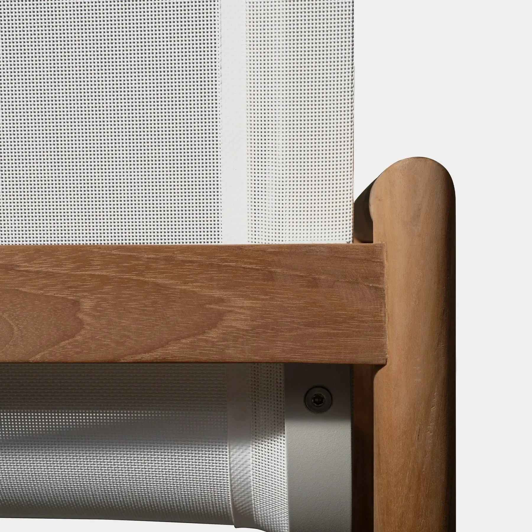 BREEZE XL TEAK DINING CHAIR