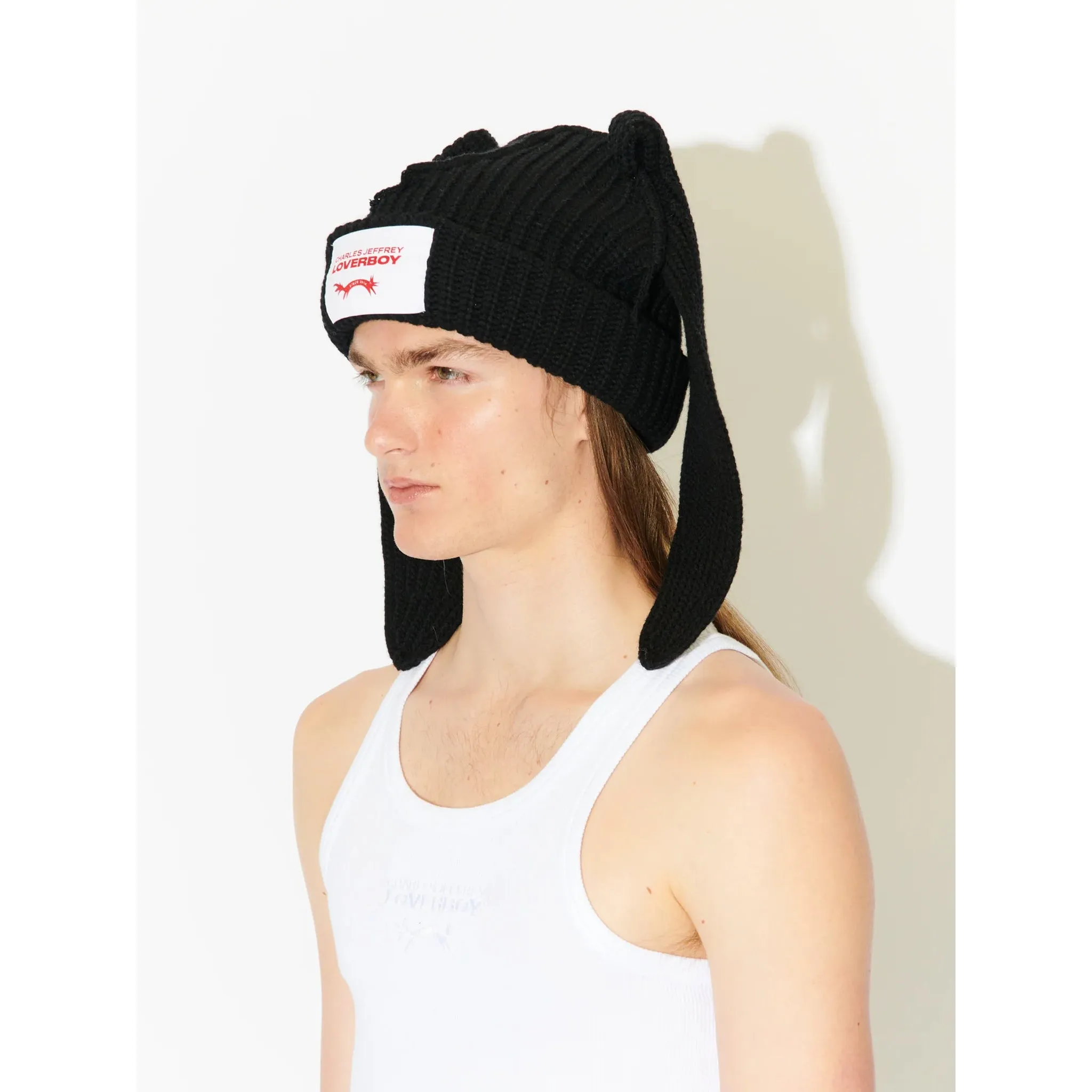 CHUNKY RABBIT BEANIE / KNITTED BLACK
