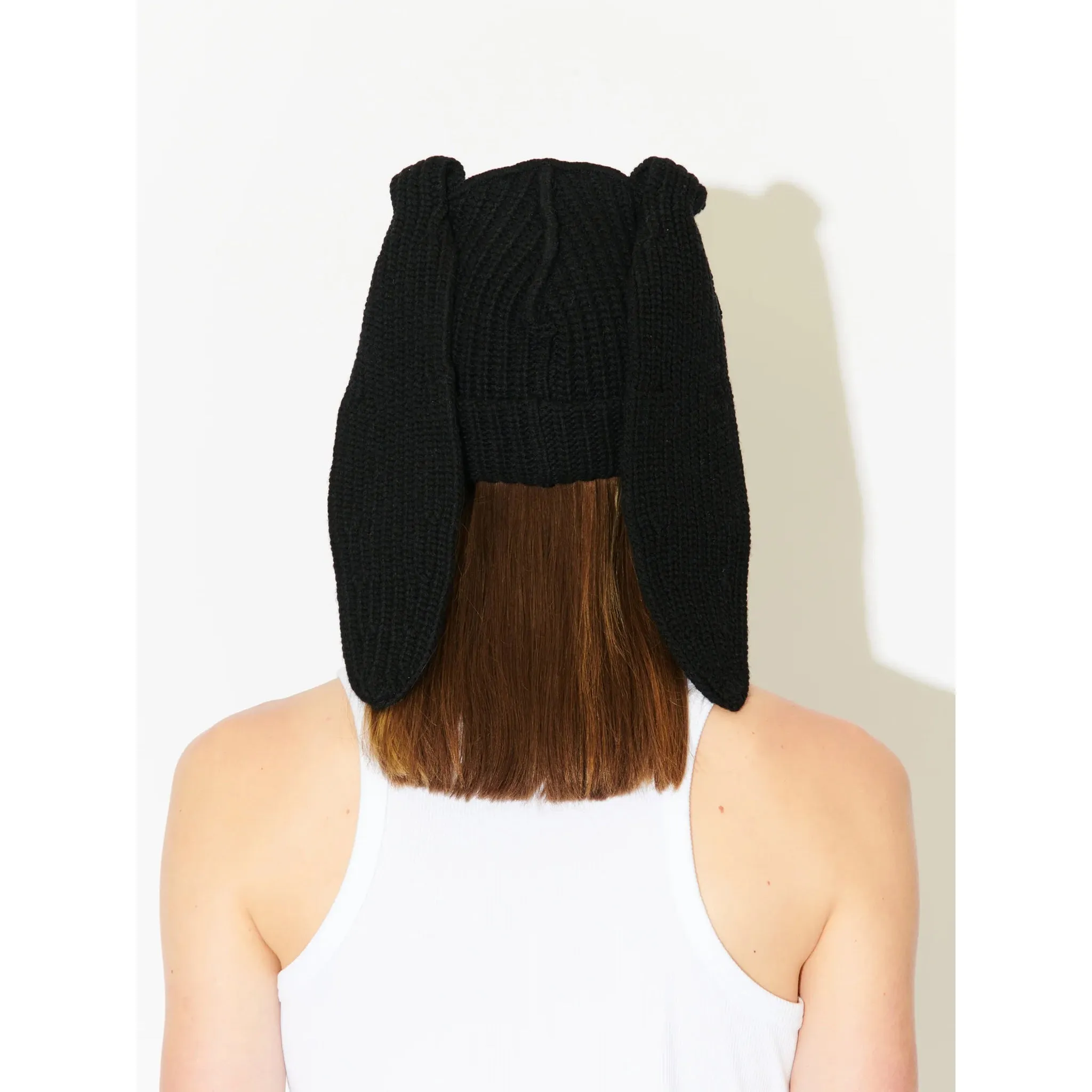 CHUNKY RABBIT BEANIE / KNITTED BLACK