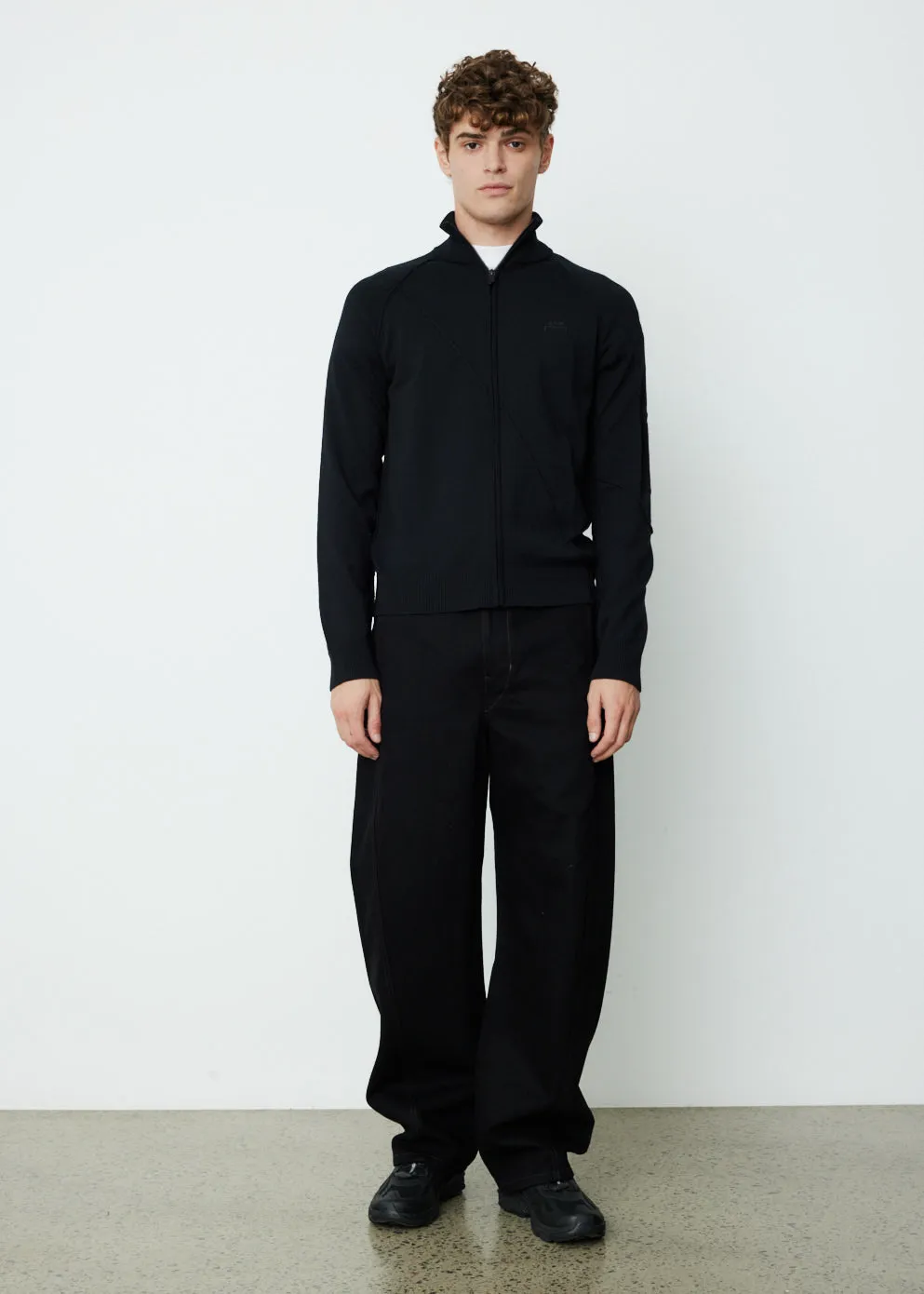 Essential Merino Zip-Up Knit