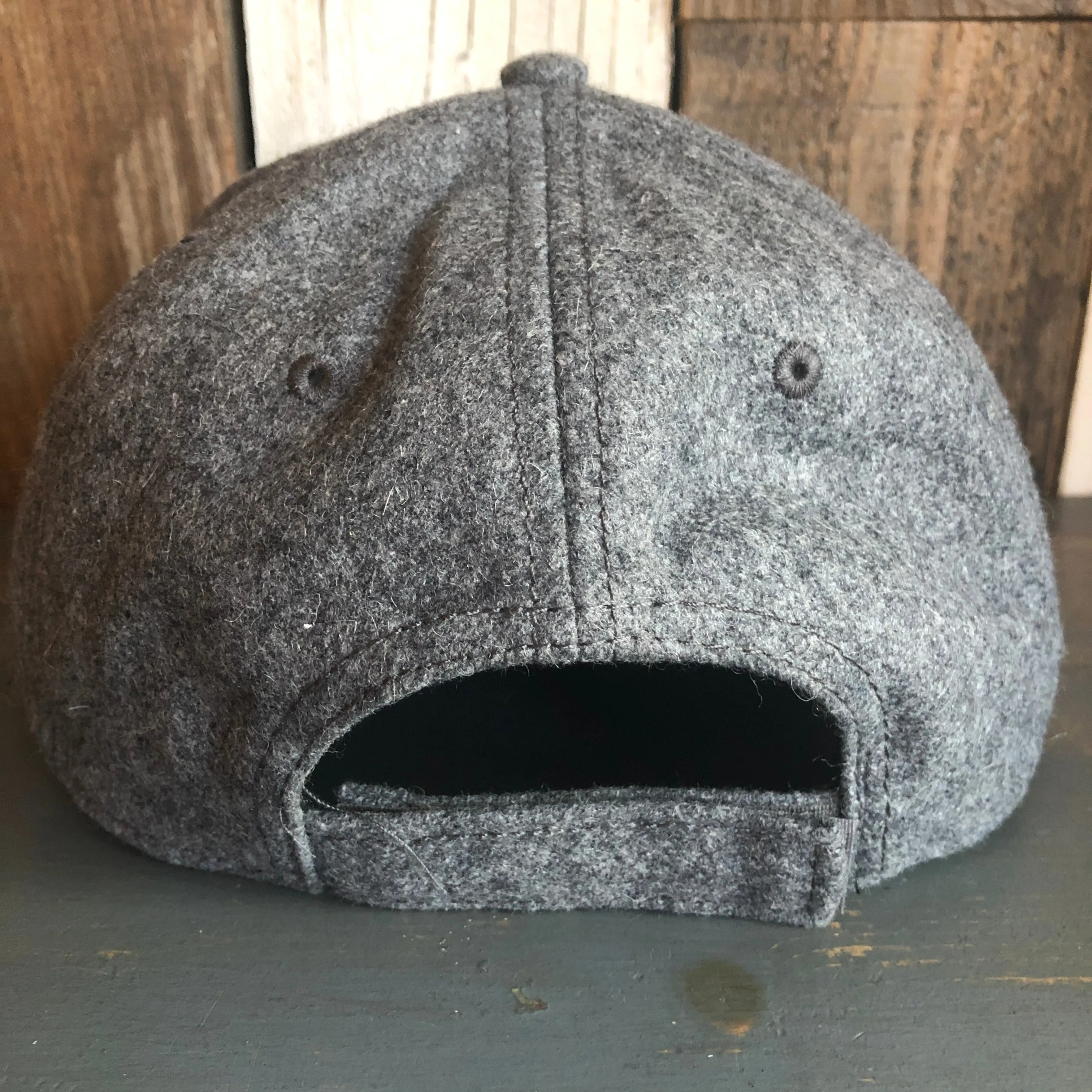 Hermosa Beach SURFING GRIZZLY BEAR Melton Wool Blend Baseball Cap - Heather Grey